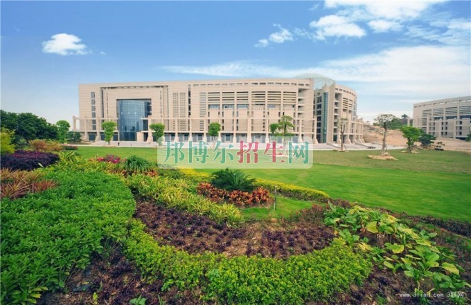 泉州工程職業(yè)技術(shù)學(xué)院學(xué)費