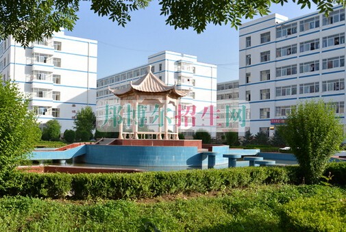 平?jīng)鲠t(yī)學(xué)高等?？茖W(xué)校