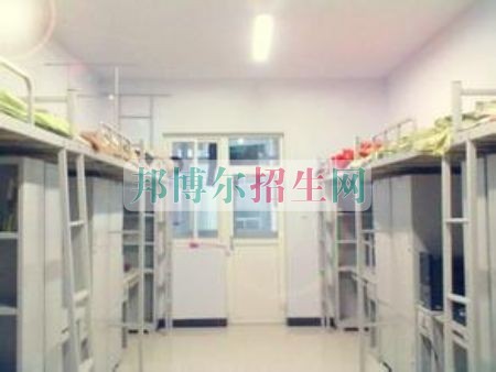 鶴壁職業(yè)技術(shù)學(xué)院宿舍條件、住宿好嗎、寢室情況