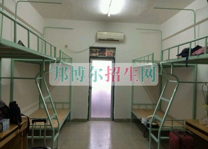 益陽(yáng)醫(yī)學(xué)高等?？茖W(xué)校