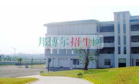 廣東創(chuàng)新科技職業(yè)學(xué)院是幾專(zhuān)