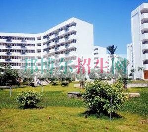 廣州華立科技職業(yè)學(xué)院是幾專(zhuān)