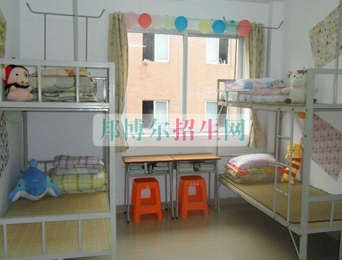 廉江衛(wèi)生職業(yè)技術(shù)學校
