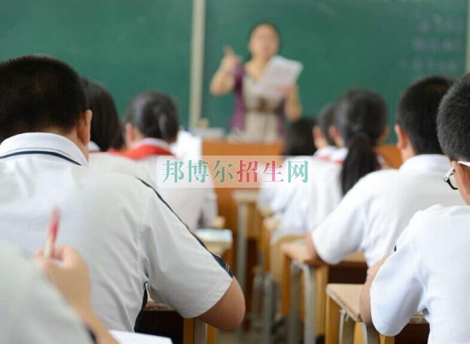 哪些稅務(wù)學校好