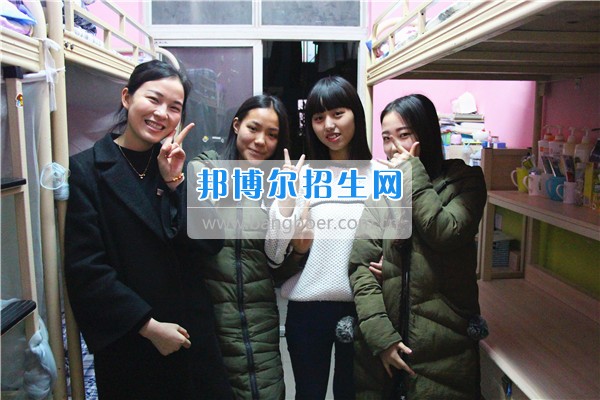 成都希望幼師學(xué)校是責(zé)任？更是一種愛(ài)！