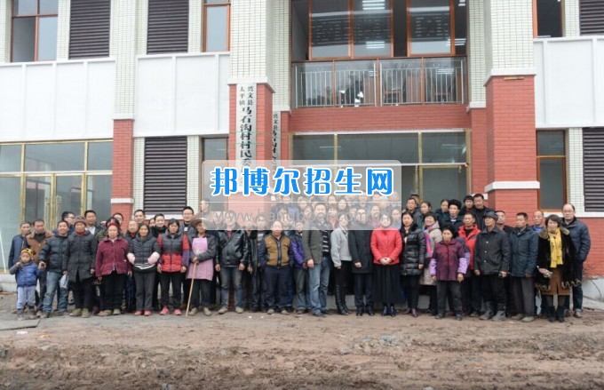 川南幼兒師范高等專科學(xué)校“走基層、送溫暖”活動