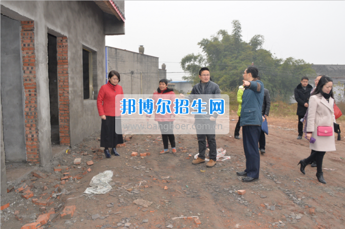 川南幼兒師范高等?？茖W(xué)校“走基層、送溫暖”活動