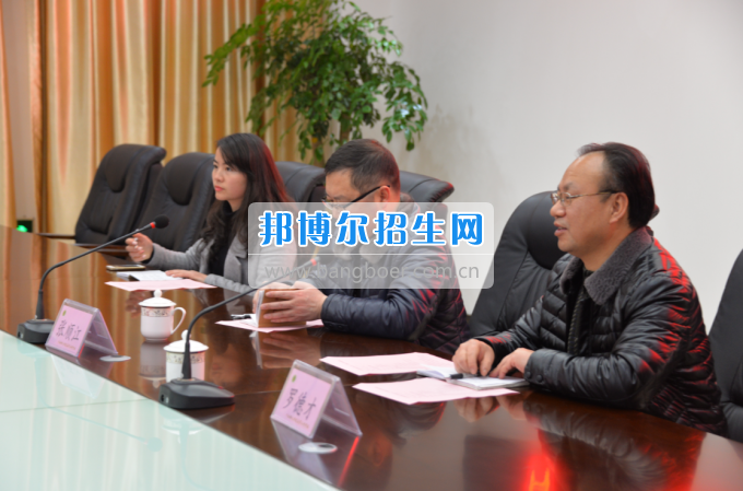 自貢市旅游職業(yè)高級(jí)中學(xué)到川南幼兒師范高等?？茖W(xué)校考察