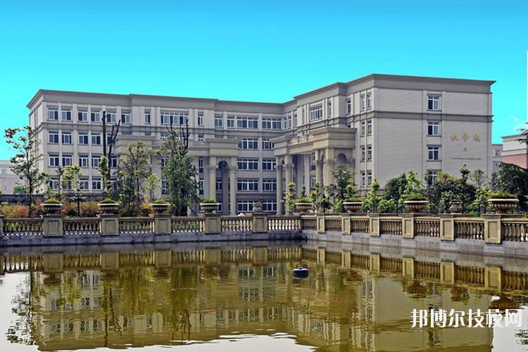 四川文軒職業(yè)學校校園招聘