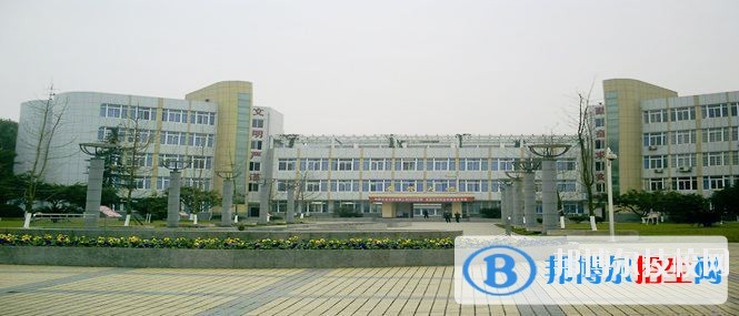 四川石油學校2019年報名條件、招生對象