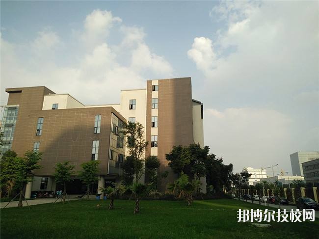 資中縣志翔職業(yè)技術(shù)學(xué)校簡介