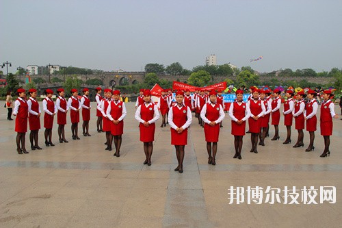 成都新運職業(yè)學(xué)校2020年報名條件、招生要求、招生對象