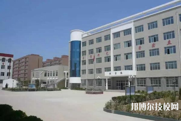 長(zhǎng)武職業(yè)教育中心2020年報(bào)名條件、招生要求、招生對(duì)象