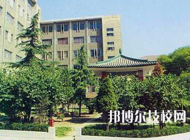 蘭州鐵路機(jī)械學(xué)校怎么樣、好不好
