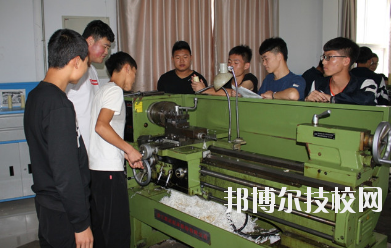 西和職業(yè)中等專業(yè)學(xué)校2020年報(bào)名條件、招生要求、招生對(duì)象