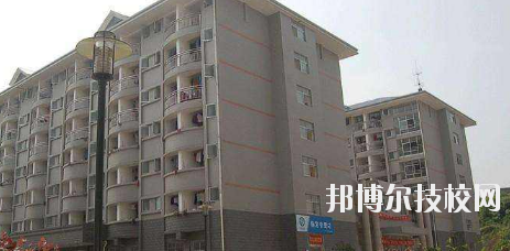 甘肅石化技師學(xué)院2020年學(xué)費(fèi)、收費(fèi)多少