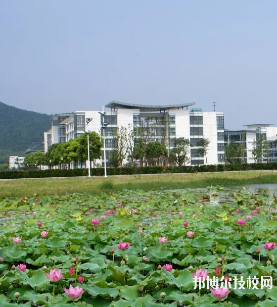 蘇州建設(shè)交通高等職業(yè)技術(shù)學校怎么樣、好不好