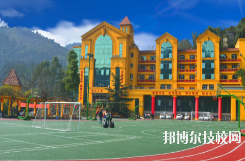 重慶渝州車輛工程技術(shù)學(xué)校2020報(bào)名條件、招生要求、招生對(duì)象