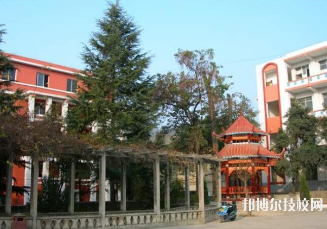 畢節(jié)財貿(mào)學校怎么樣、好不好