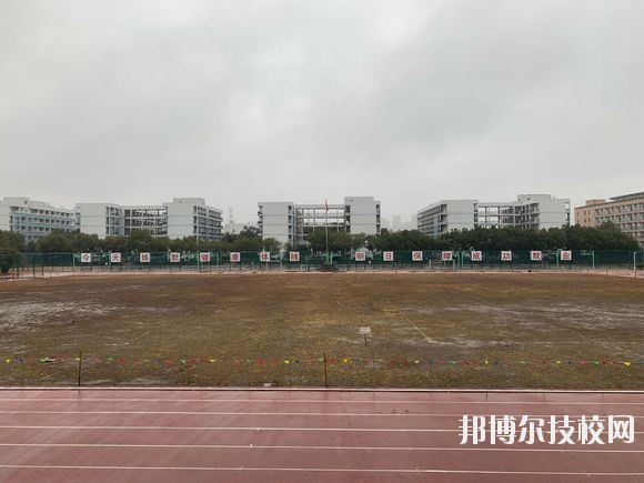 鄞州職業(yè)教育中心學(xué)校2020年招生辦聯(lián)系電話(huà)