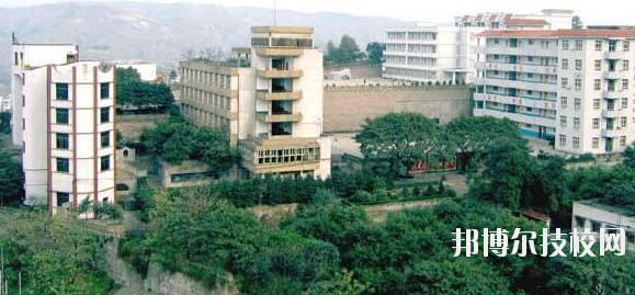 重慶綦江職業(yè)教育中心學校怎么樣、好不好