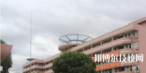 靈山第二職業(yè)技術(shù)學校2020年報名條件、招生要求、招生對象