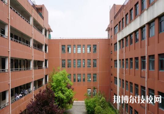 海寧市職業(yè)高級中學(xué)2020年招生錄取分數(shù)線