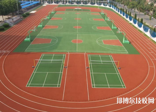 重慶商務(wù)學校怎么樣、好不好