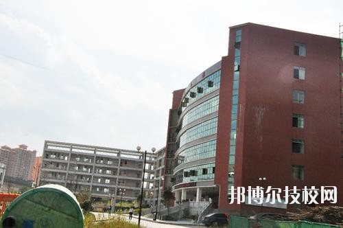 畢節(jié)七星關(guān)中等職業(yè)學(xué)校2020年報名條件、招生要求、招生對象