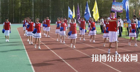 肅南縣職教中心2020年學(xué)費(fèi)、收費(fèi)多少