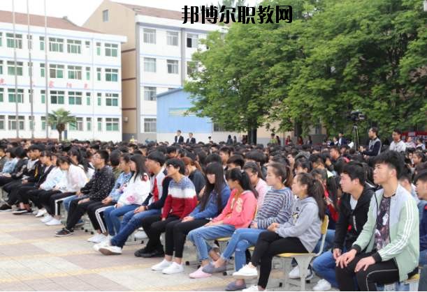 眉縣職業(yè)教育中心2020年報(bào)名條件、招生要求、招生對(duì)象 