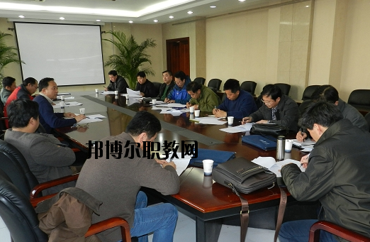 蒼南縣職業(yè)中等專業(yè)學校2020年2020年報名條件、招生要求、招生對象