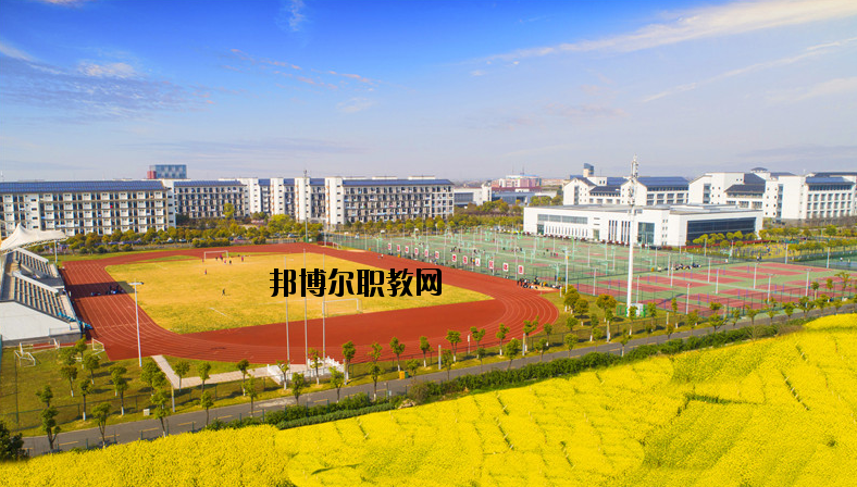江蘇常州建設(shè)高等職業(yè)技術(shù)學校怎么樣、好不好