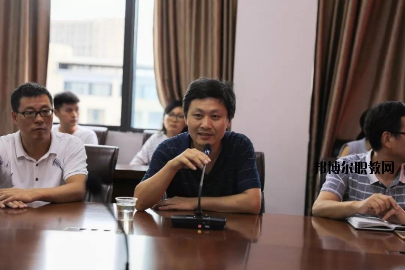 樂清虹橋職業(yè)技術(shù)學(xué)校2020年報(bào)名條件、招生要求、招生對象