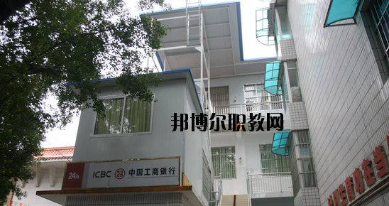 廣西商貿(mào)高級技工學(xué)校怎么樣、好不好