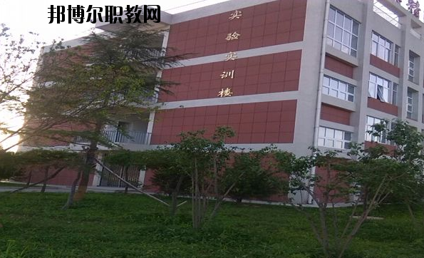 藍(lán)田職業(yè)教育中心2020年報名條件、招生要求、招生對象 
