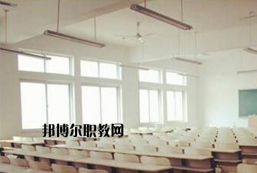 鄭州時(shí)代科技中等專業(yè)學(xué)校2021年報(bào)名條件、招生對(duì)象