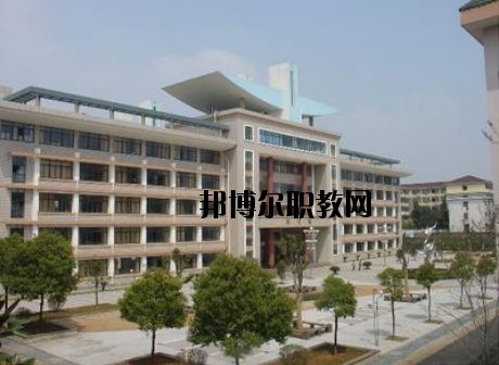 贛州服裝職業(yè)技術(shù)學(xué)校2020年報名條件、招生要求、招生對象
