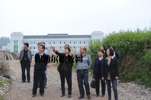 施秉縣中等職業(yè)技術(shù)學(xué)校2020年報名條件、招生要求