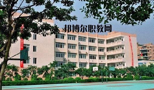 瀘州電子機(jī)械學(xué)校2020年報(bào)名條件、招生要求、招生對(duì)象