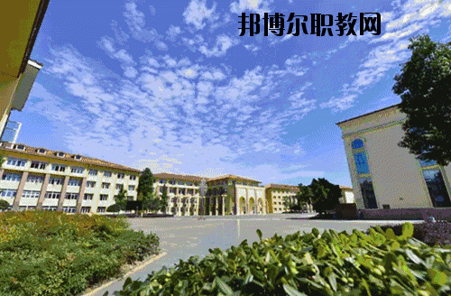 安龍縣職業(yè)技術(shù)學校怎么樣、好不好