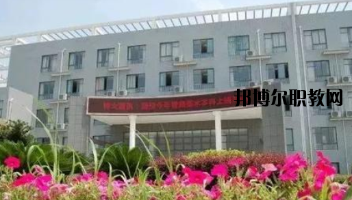 臨海江南職業(yè)技術(shù)學(xué)校怎么樣，好不好