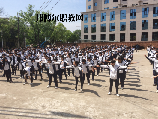 鷹潭工業(yè)中等專(zhuān)業(yè)學(xué)校2020年報(bào)名條件、招生要求、招生對(duì)象