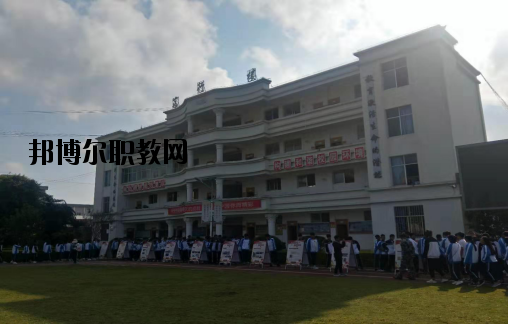 寧洱縣職業(yè)高級中學(xué)2020年學(xué)費、收費多少