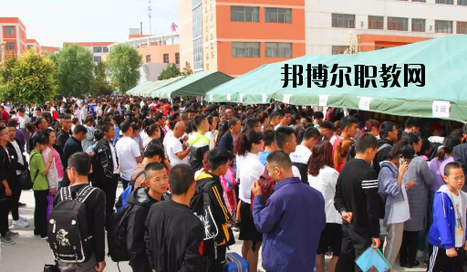 武威涼州區(qū)職業(yè)中等專業(yè)學(xué)校2020年報名條件、招生要求、招生對象