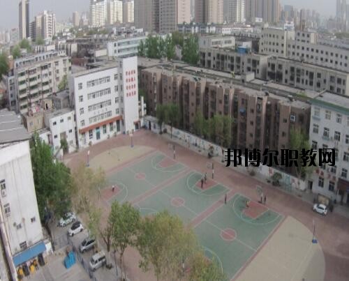 鄭州經(jīng)濟(jì)貿(mào)易學(xué)校2021年報(bào)名條件、招生對(duì)象