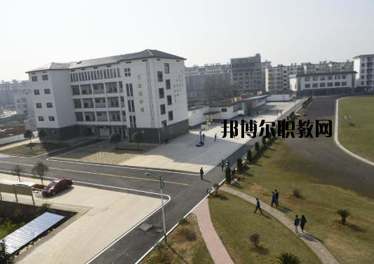 宜豐中等專業(yè)學(xué)校2020年報(bào)名條件、招生要求、招生對(duì)象