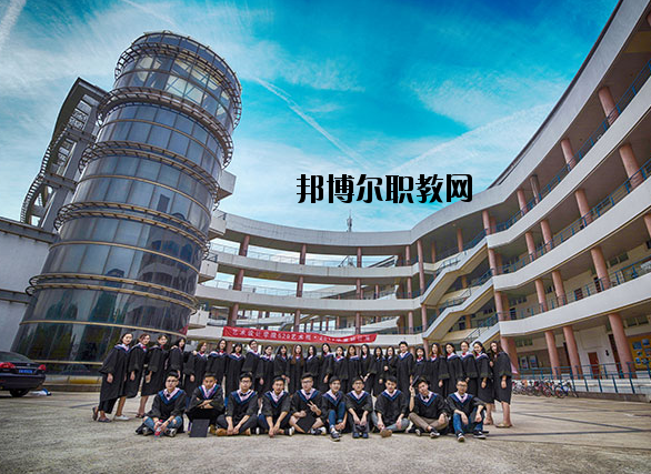 南京財(cái)經(jīng)大學(xué)怎么樣、好不好