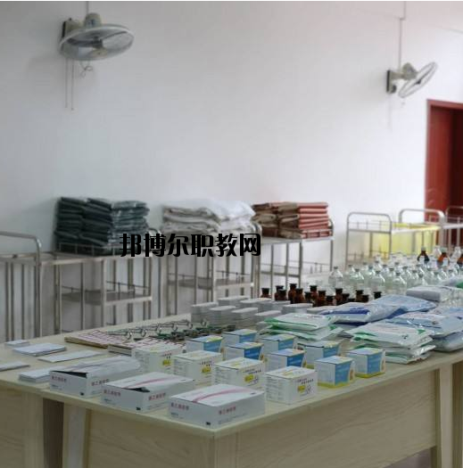 周口衛(wèi)生職業(yè)中等專業(yè)學(xué)校2021年報名條件、招生要求、招生對象