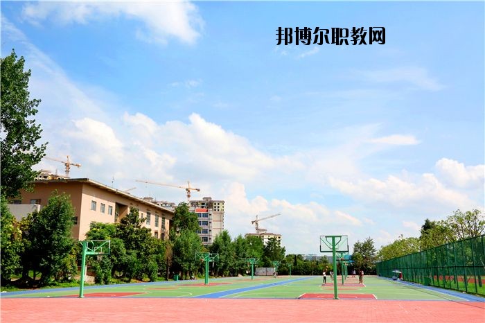黃岡交通學校網(wǎng)站網(wǎng)址